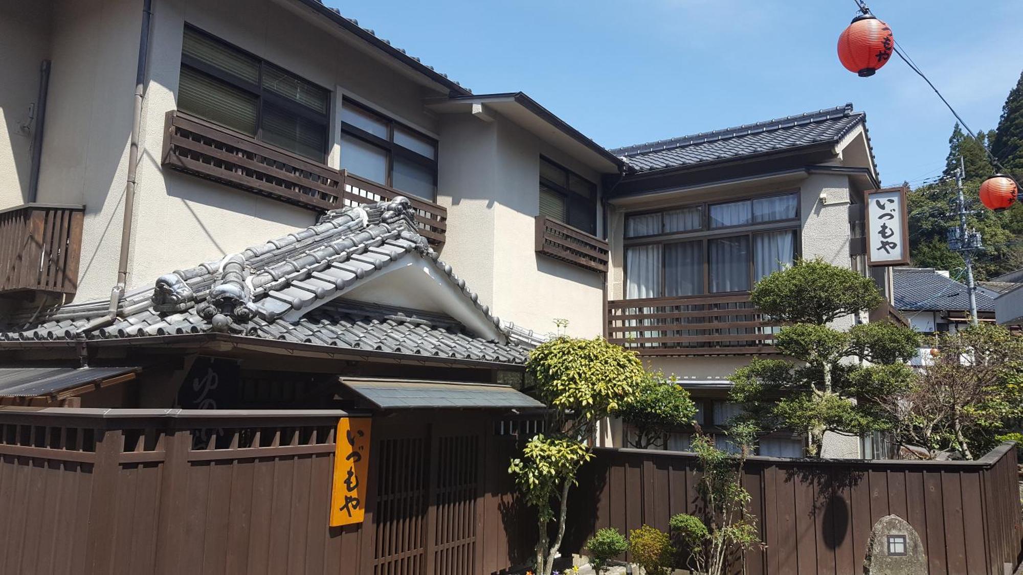 Ryokan Izumoya Yufu Exterior foto